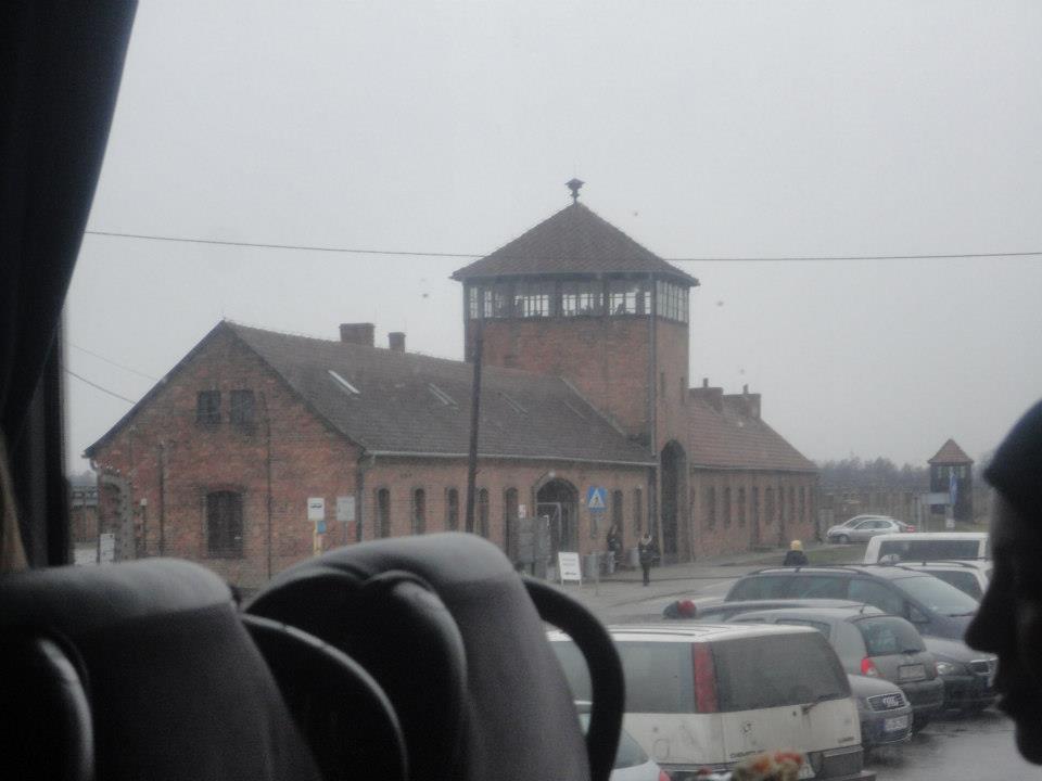 197021_10151587365610898_1622226228_n.jpg