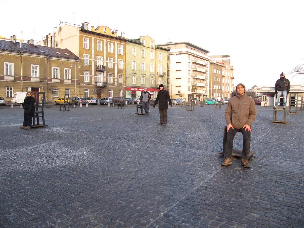 573.jpg