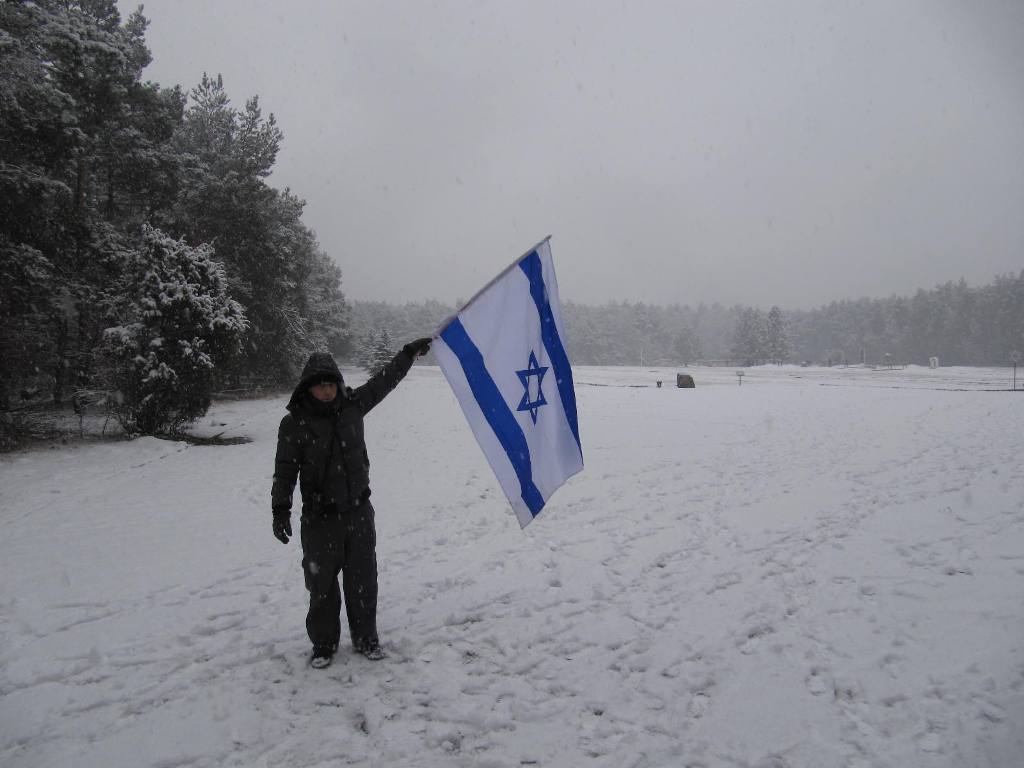 877.jpg